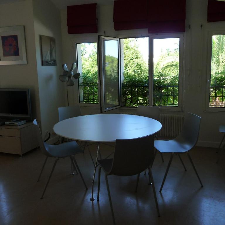 Appartement Ranavalo Pays Basque - Appartement - Vue sur Jardin - 3