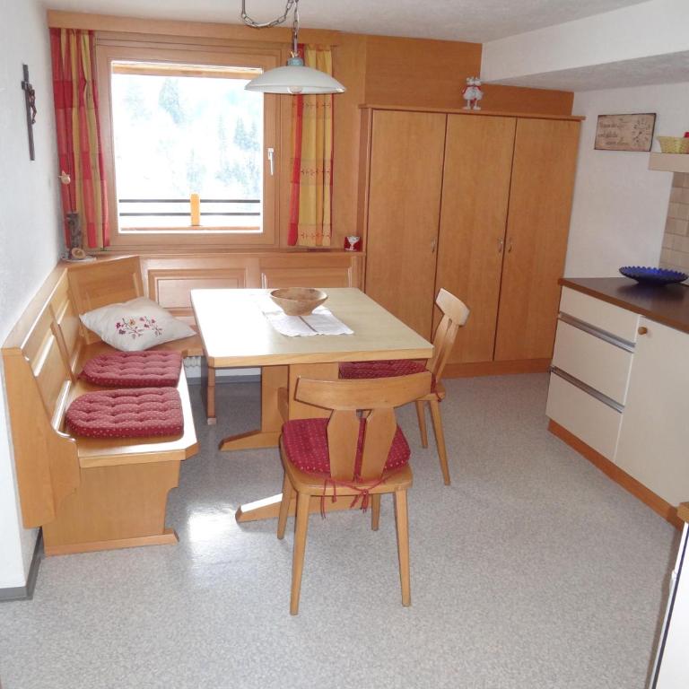 Haus Sonnegg - Apartment mit 1 Schlafzimmer und Balkon - 3