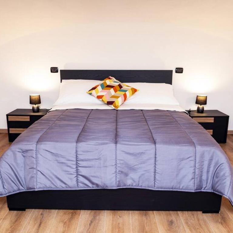 Artisti Home Naples - Appartamento con 2 Camere da Letto - 1