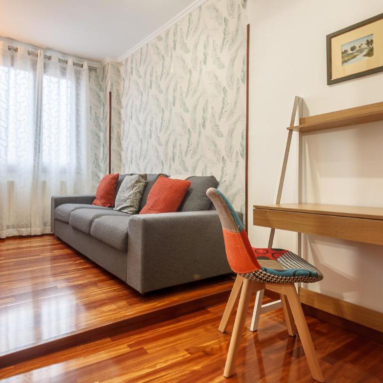 Vivienda turistica en el centro reformada con wifi - Two-Bedroom Apartment - 10
