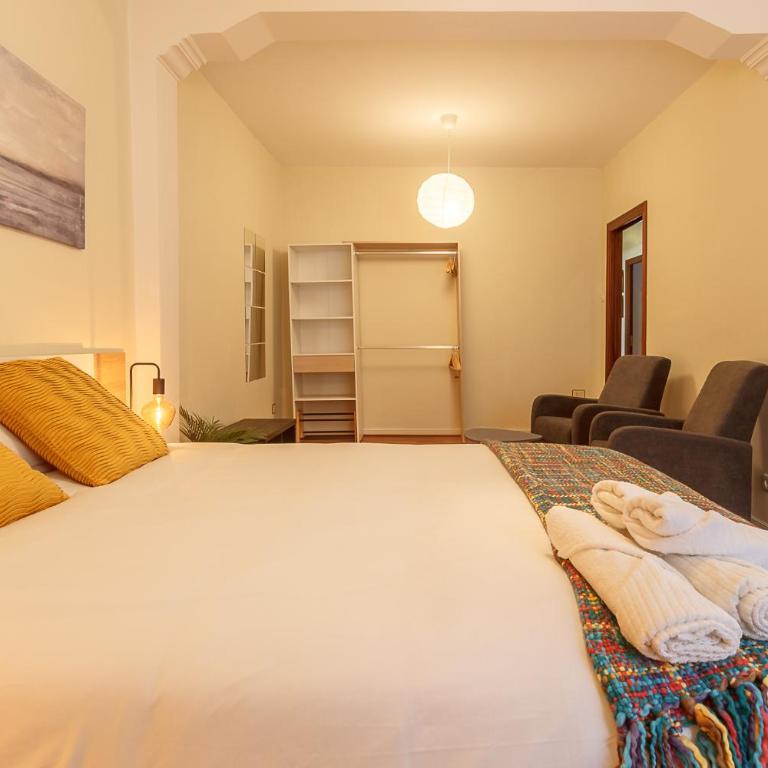Vivienda turistica en el centro reformada con wifi - Two-Bedroom Apartment - 20