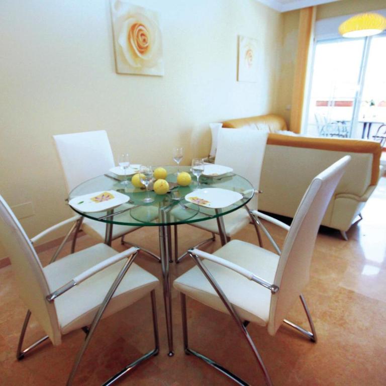 Nice Apartment In Benalmádena Costa - Apartamento de 2 dormitorios - 2