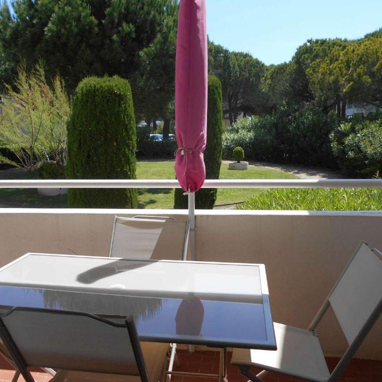 Studio cabine avec terrasse, parking et jardin - 4 couchages - Le Grau-du-Roi - FR-1-250-222 - Apartamento - 1