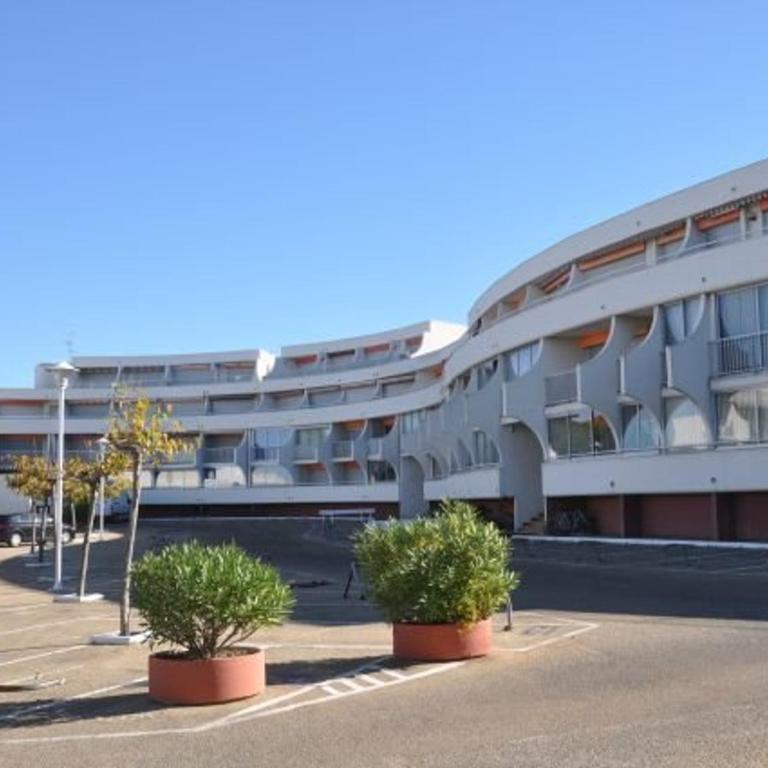 Studio cabine avec terrasse, parking et jardin - 4 couchages - Le Grau-du-Roi - FR-1-250-222 - Apartamento - 10