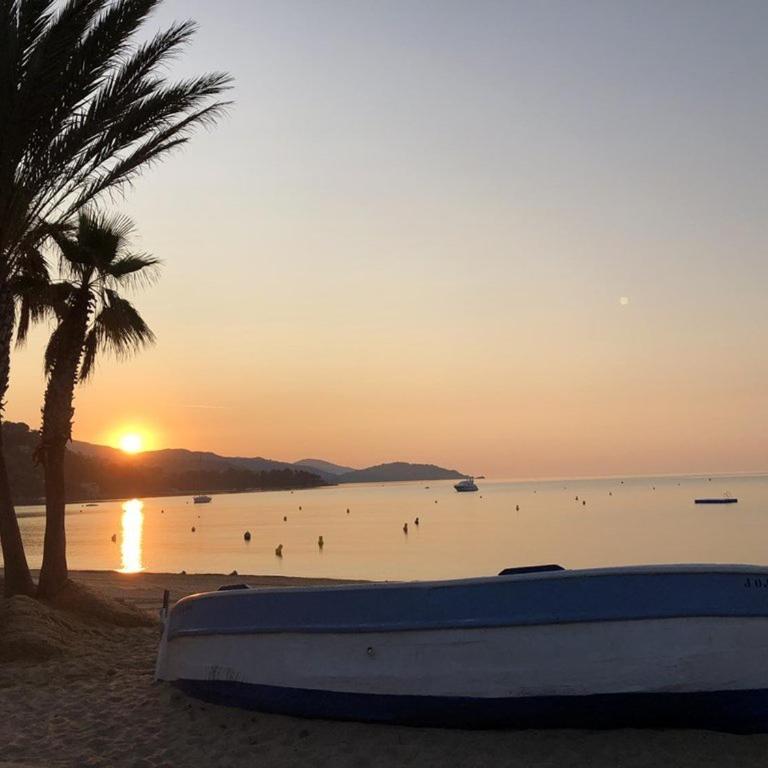 Studio coin nuit proche plage avec parking - Le Lavandou - FR-1-251-83 - Apartamento (3 adultos) - 14