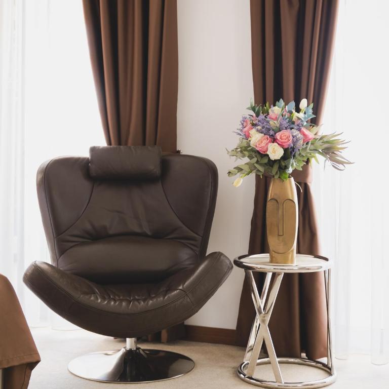 Hotel Aurel - Special Offer - Superior Double or Twin Room - 5