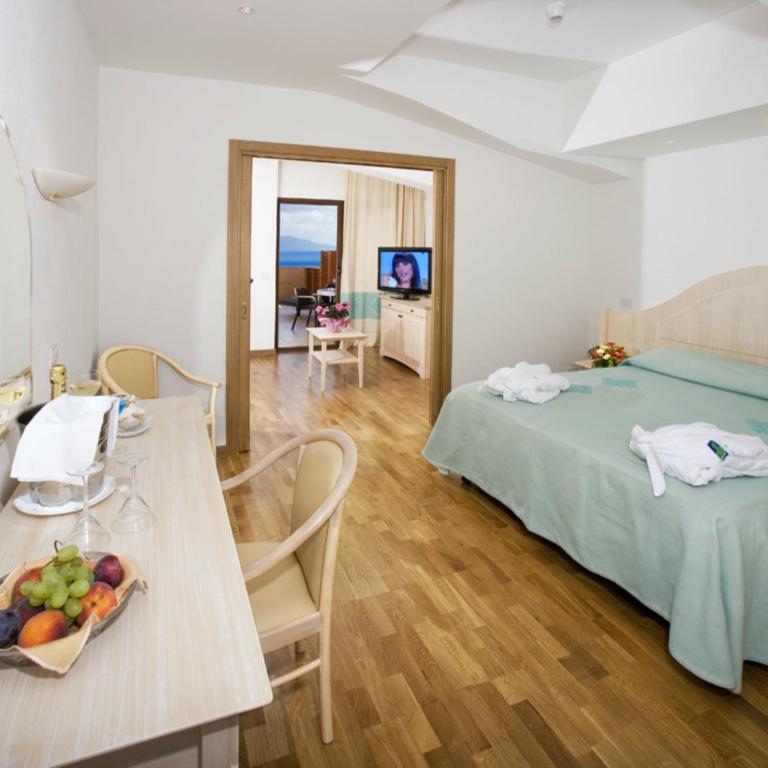 Hotel Dei Pini - Junior Suite con Vista Mare - 1