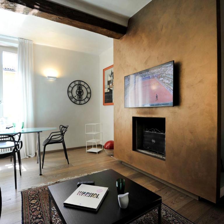 UR NEST Santo Stefano B - Appartamento con 2 Camere da Letto - 2
