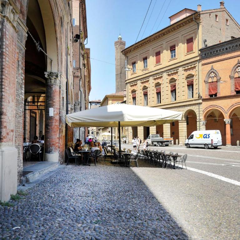 UR NEST Santo Stefano B - Appartamento con 2 Camere da Letto - 30