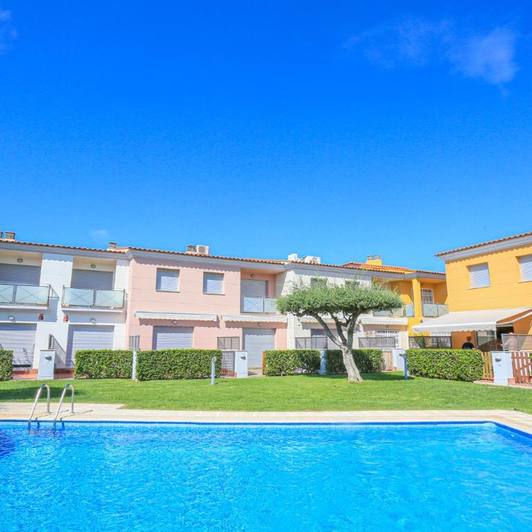 LITORAL COSTA DORADA - TARONGERS 31 Only families - Two-Bedroom House - 32