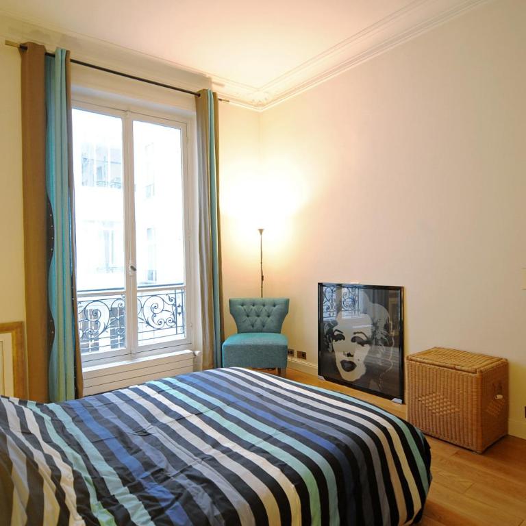 Champs Elysees Homestay - AIR CONDITIONING - Chambre Double - 4