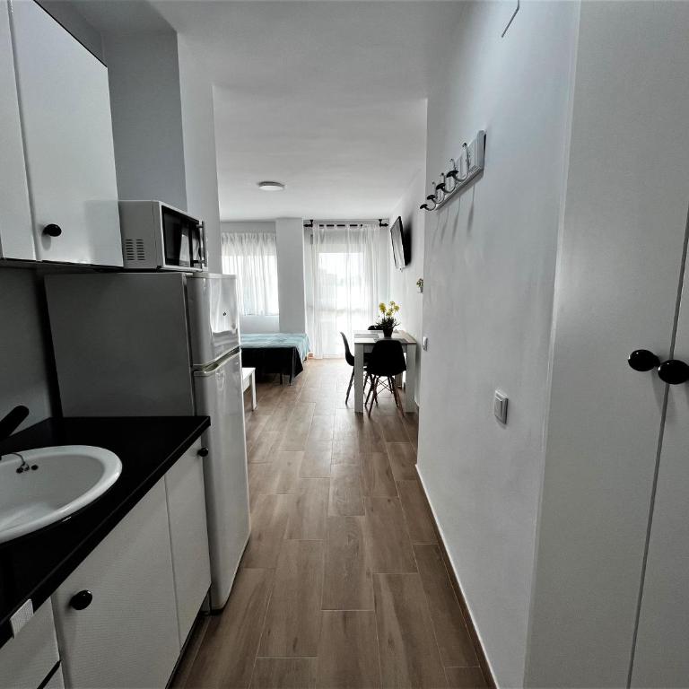 VER7 - ESTUDIO, Wifi, Fire Stick Amazon, Terraza, Vistas al mar, Piscina - Estudio con terraza - 7