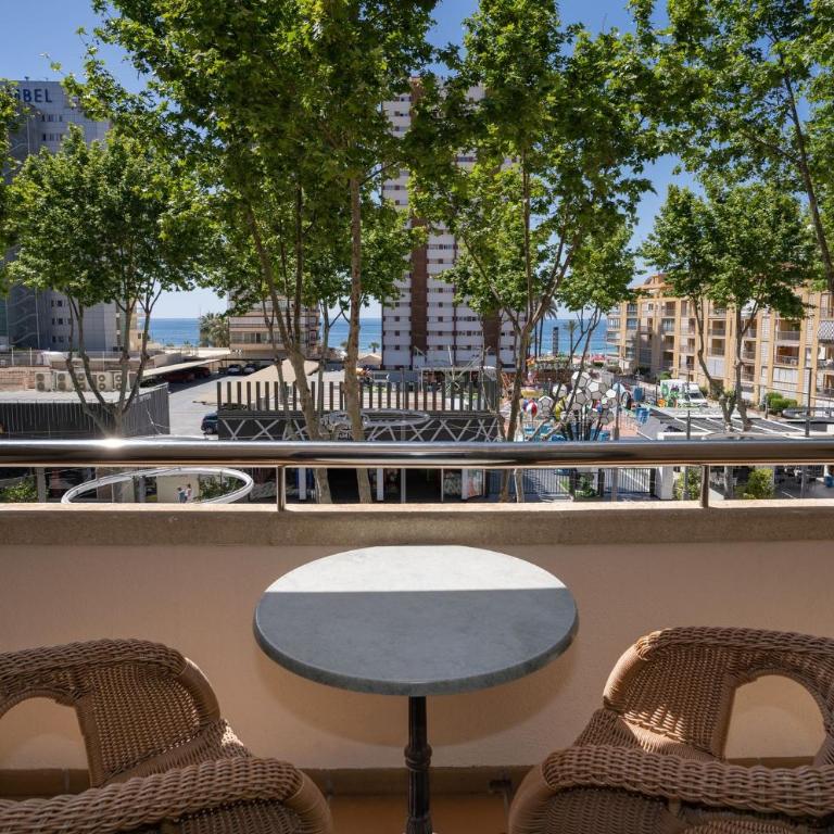 The Agir Springs Hotel by Medplaya - Habitación doble con vistas a la avenida - 2