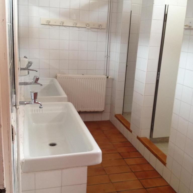 Alberg L'Escala Xanascat - Posto Letto in Dormitorio Misto con 21 Letti - 5