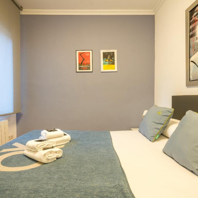 Ybarra apartment by People Rentals - Two-Bedroom Apartment - 27