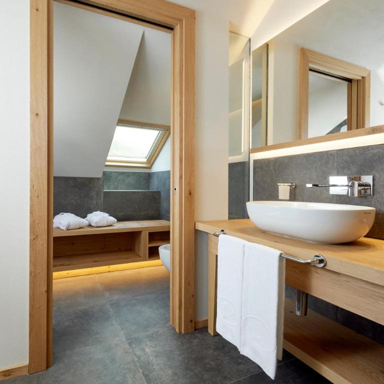 Hotel Rezia - Junior Suite - 5
