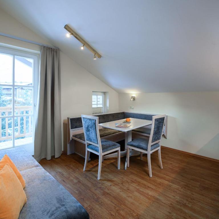 Crystls Aparthotel - Apartment mit 2 Schlafzimmern - 2