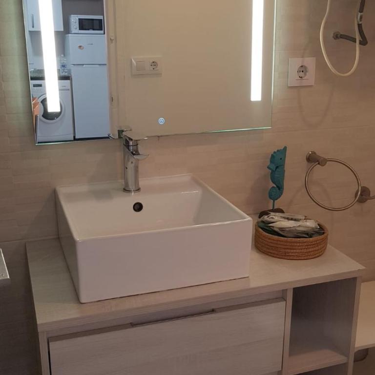 Apartamentos Hawaii - Parking y 50 mt del Arenal - Apartamento de 2 dormitorios - 17