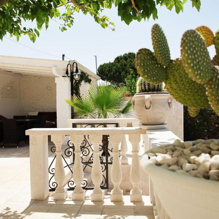 Villa in Apulia with Pool and Barbecue - Casa Vacanze con 4 Camere da Letto - 42