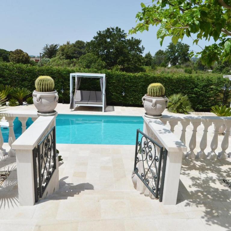 Villa in Apulia with Pool and Barbecue - Casa Vacanze con 4 Camere da Letto - 37