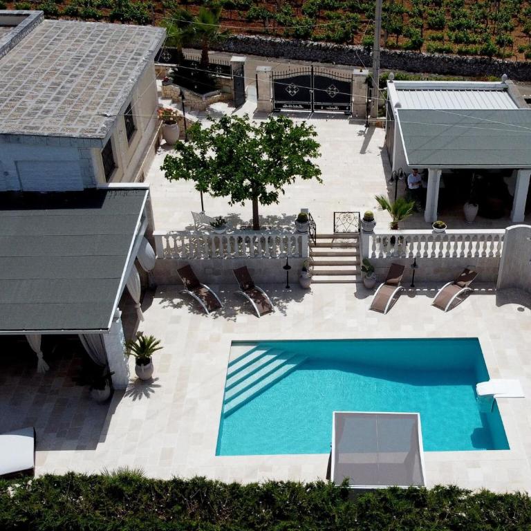 Villa in Apulia with Pool and Barbecue - Casa Vacanze con 4 Camere da Letto - 3