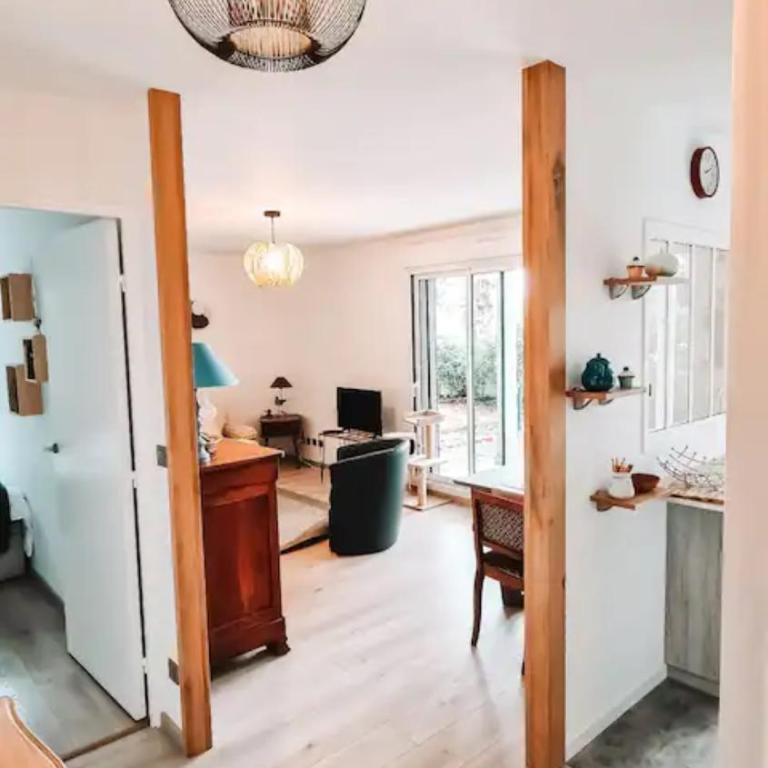 T3 refait à neuf /Plage/Centre/Gare/Terrasse/Pkg/wifi - Apartamento de 2 dormitorios - 24