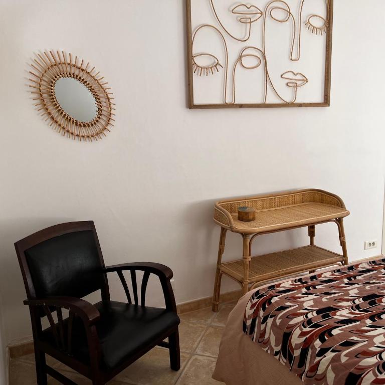 Natur & Jasmin Chambres d'hôtes naturistes en Provence - Chambre Double avec Salle de Bains Privative - 17