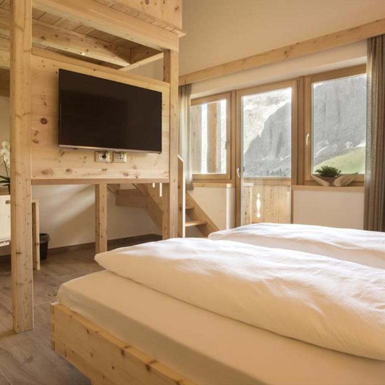 Passo Sella Dolomiti Mountain Resort - Camera Matrimoniale Deluxe - 2