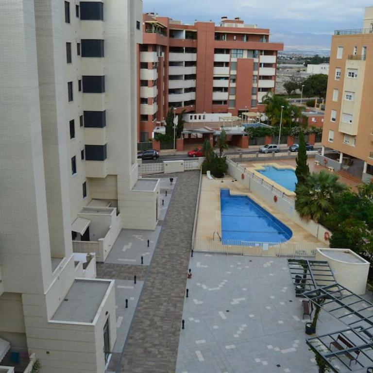 Piso nuevo a 200 metros de la playa de Nueva Almeria - Apartamento de 2 dormitorios - 34