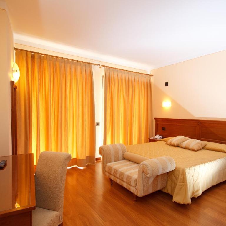 Hotel Panoramic Montepulciano - Camera Matrimoniale Standard - 19