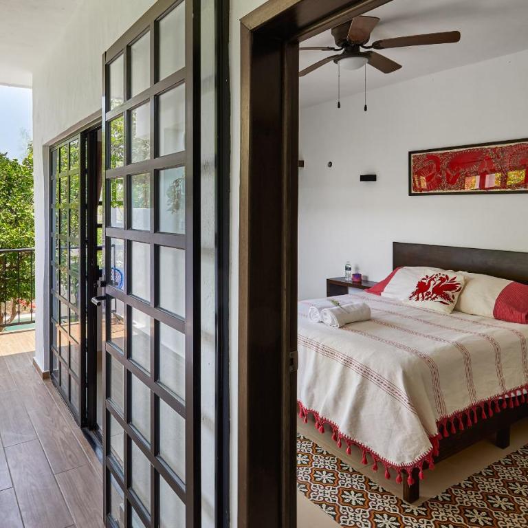 Great location with all you need safe & beautiful - Two-Bedroom House - 9