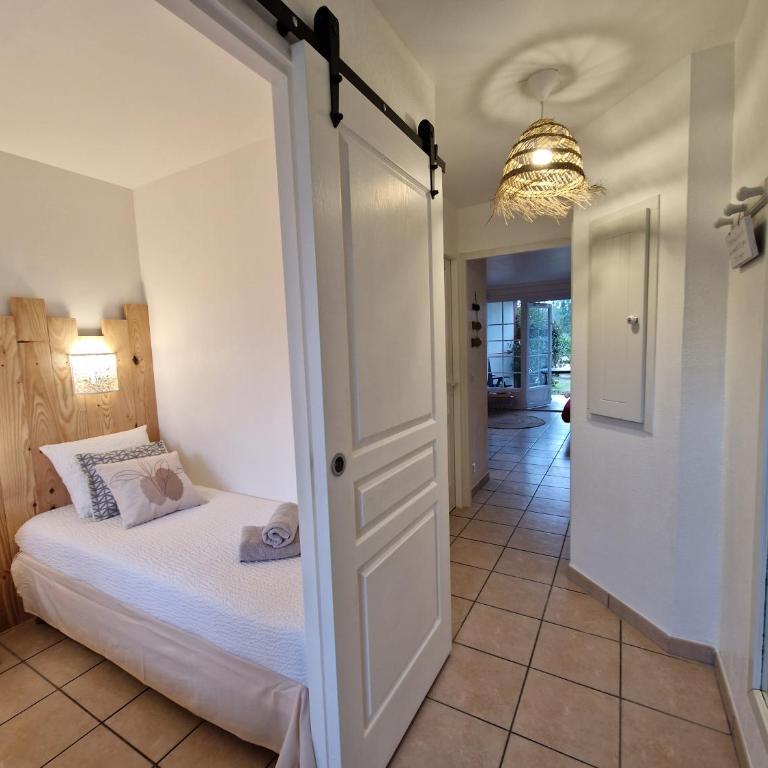 Appartements au coeur du golf, proche du lac et vélodyssée - Appartement avec Terrasse - 11