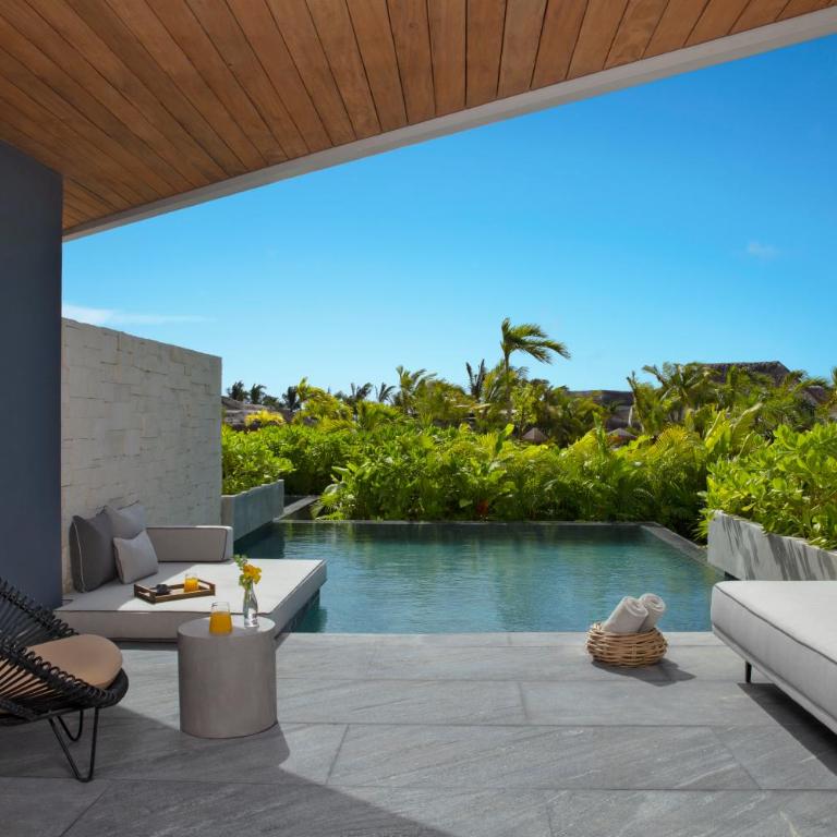 Impression Moxché by Secrets - Adults Only - Signature Suite Swim Out Tropical View - 2