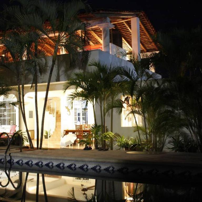Lush Garden House near beaches with private pool. - Casa de 2 dormitorios - 1