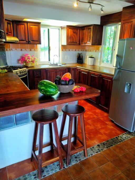 Lush Garden House near beaches with private pool. - Casa de 2 dormitorios - 18