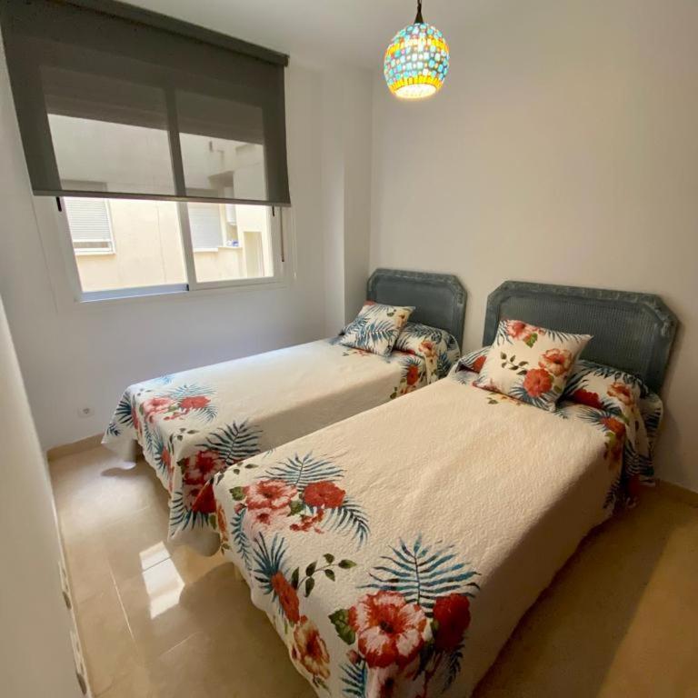 Estepona Centro ¡Excelente ubicación! - Apartamento de 2 dormitorios - 24