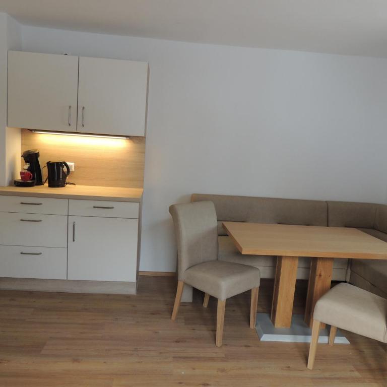 Z`Aglers Ferienwohnungen - Apartment mit Gartenblick - 4