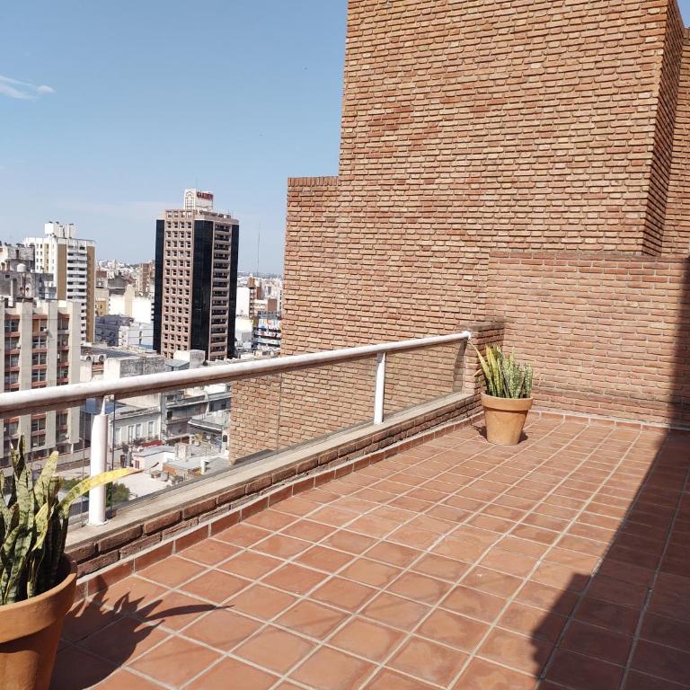 Piso entero en la mejor ubicación - Two-Bedroom Apartment - 2