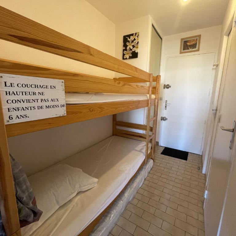 Studio cabine avec loggia vitrée, à 100m de la plage, proche commerces et activités à Sète - FR-1-338-492 - Studio - 9