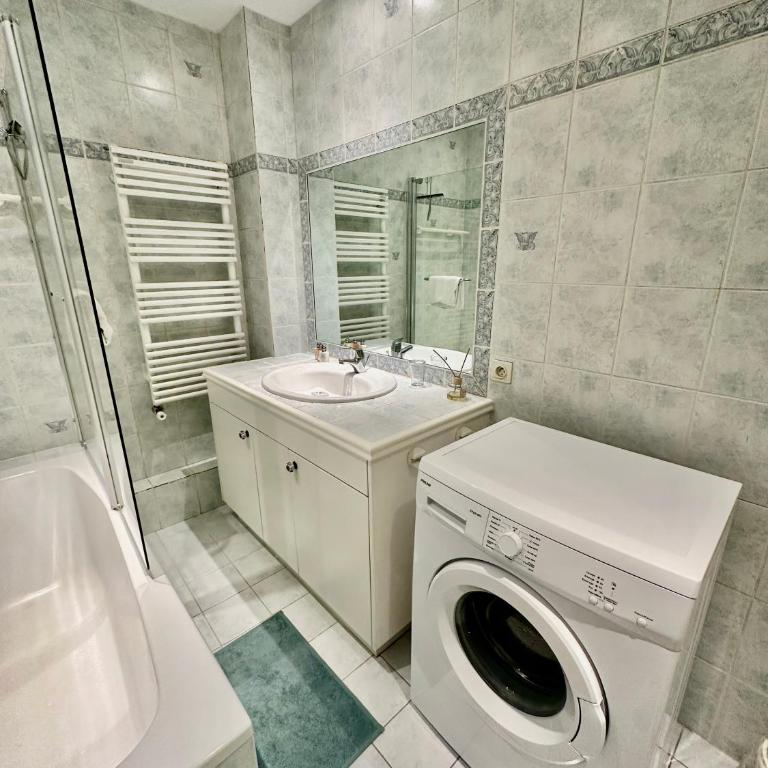 Negresco Residence Apartment with AC Promenade des Anglais - Appartement 1 Chambre - 7