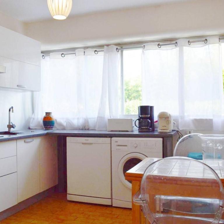 Appartement avec Piscine & Tennis, Terrasse ensoleillée, Garage privé - Antibes - FR-1-252-126 - Apartment (4 Adults) - 3