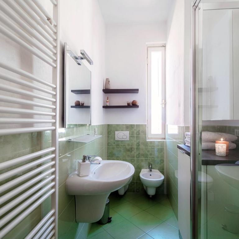 [ANNA's HOME] super cozy flat, with a/c, high speed wifi, near the lake and public transport - Appartamento con 1 Camera da Letto - 9