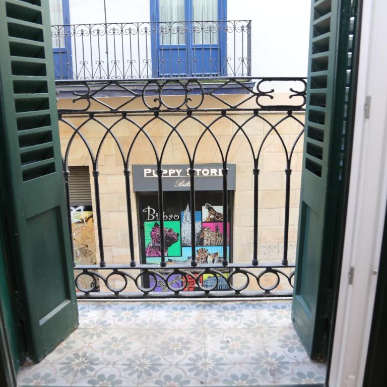 Apartamento Premium en Pleno Casco Viejo de Bilbao - Two-Bedroom Apartment - 32