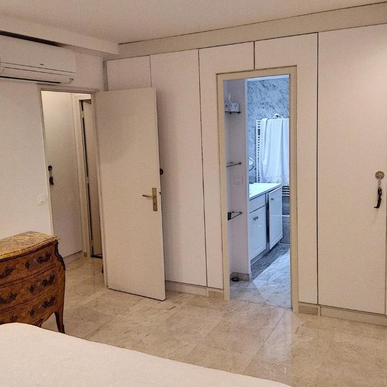 Château de la Pinede - Deluxe Apartment mit 2 Schlafzimmern und Gartenblick - 8