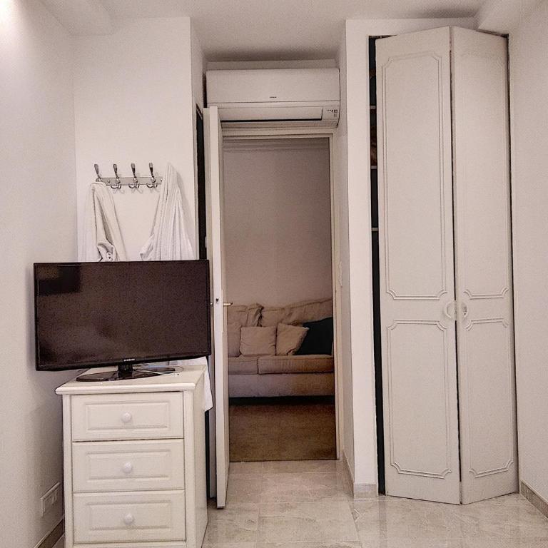 Château de la Pinede - Deluxe Apartment mit 2 Schlafzimmern und Gartenblick - 14