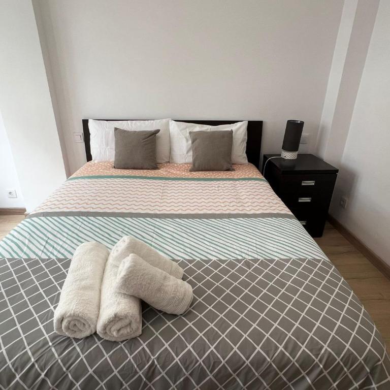 CLOSE TO GRAN VIA Centro familiar con Wifi by Apartamentos Logrono - Apartamento de 3 dormitorios - 27