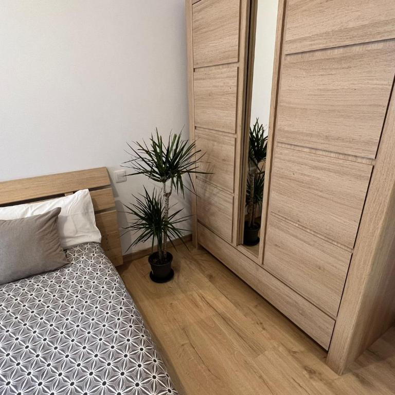 CLOSE TO GRAN VIA Centro familiar con Wifi by Apartamentos Logrono - Apartamento de 3 dormitorios - 31
