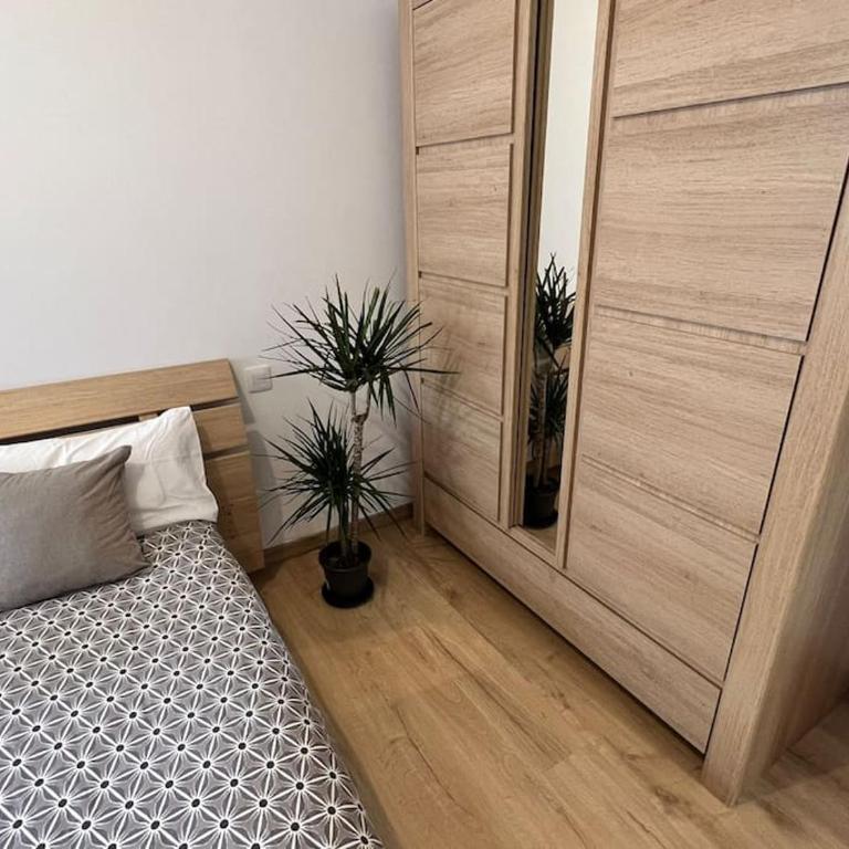 CLOSE TO GRAN VIA Centro familiar con Wifi by Apartamentos Logrono - Apartamento de 3 dormitorios - 20