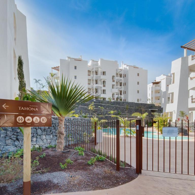 Colinas-Tahona 3,3 PENTHOUSE POOL VIEW & JACUZZI - Two-Bedroom House - 12