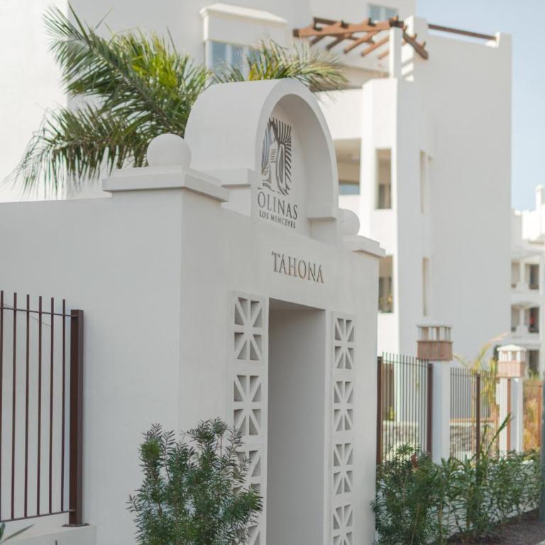 Colinas-Tahona 3,3 PENTHOUSE POOL VIEW & JACUZZI - Two-Bedroom House - 14